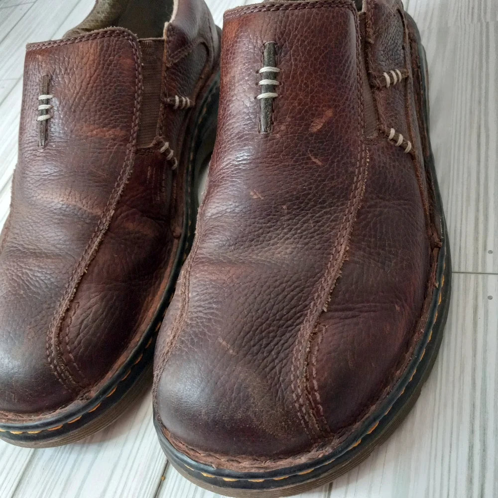 Vintage Dr. Martens Y2K Leather Casual Slip-On Loafer Boots